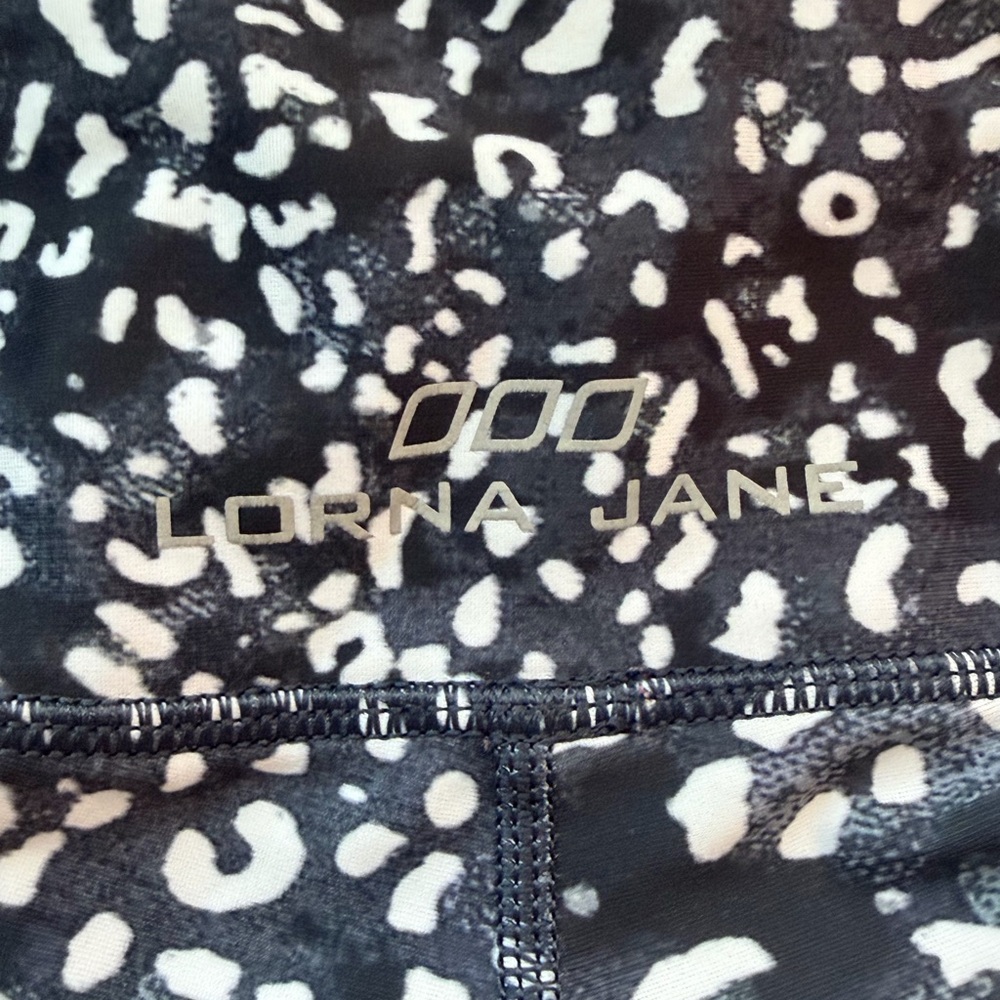 Lorna Jane Black & White Animal Print Night Runner, Core A/B Tight